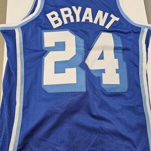 Crenshaw kobe Bryant jersey size small. 24 stitched
